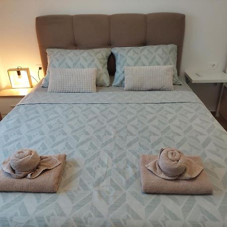 Valux Apartman Πούλα Εξωτερικό φωτογραφία
